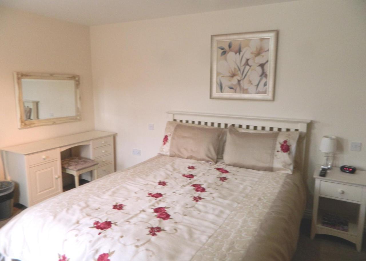 Lumb Farm Country Club Hotel Рипли Екстериор снимка